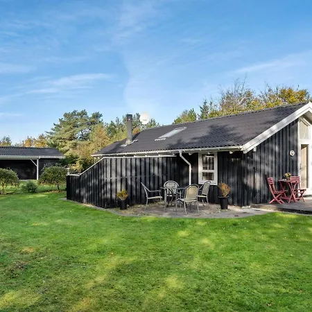 度假居 Peter - 400m From The Sea By Interhome *