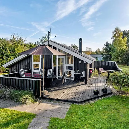 Peter - 400m From The Sea By Interhome * Hals
